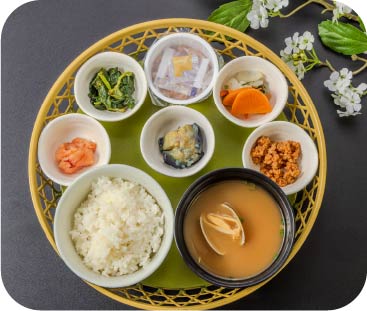 朝食